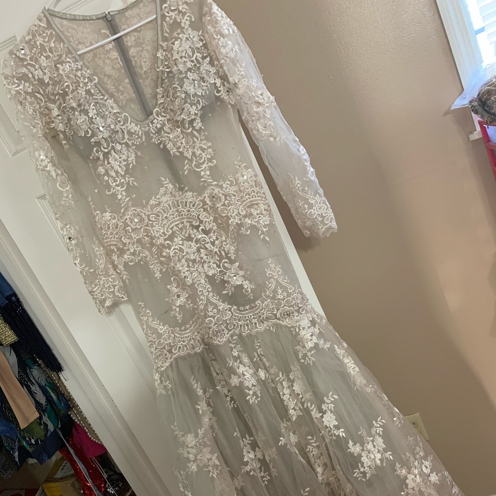 Ivory/silver dress with sequin